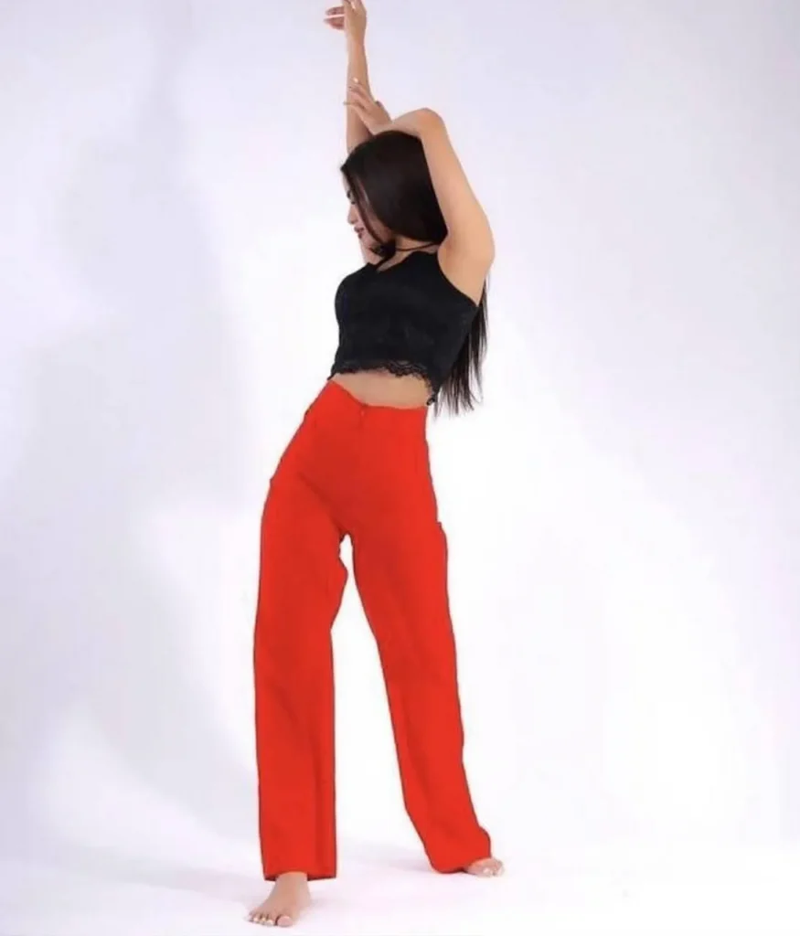 Эскорт-модель