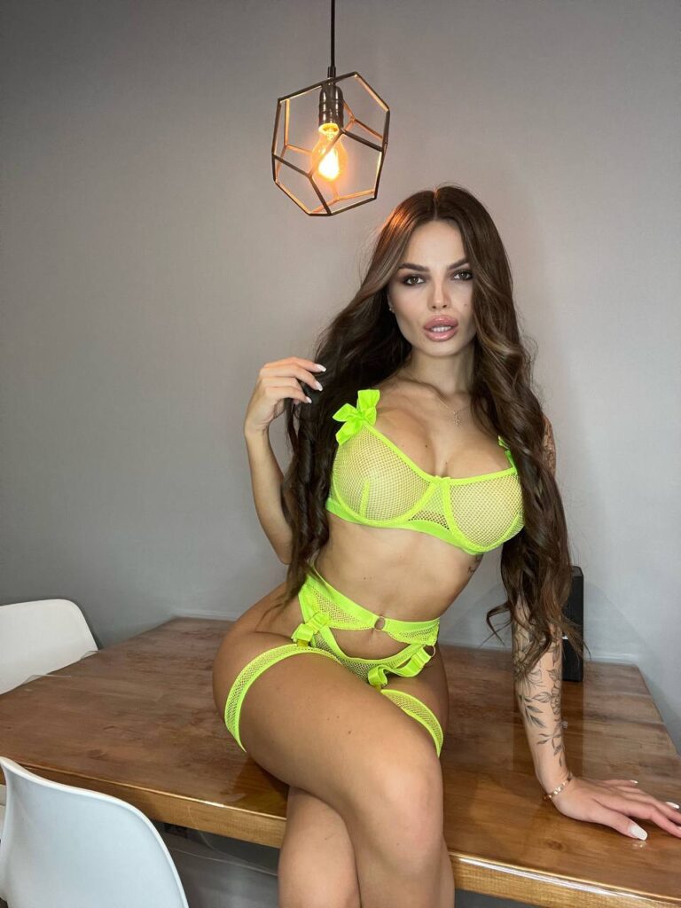 Эскорт модель в Москве