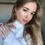 Эскортница