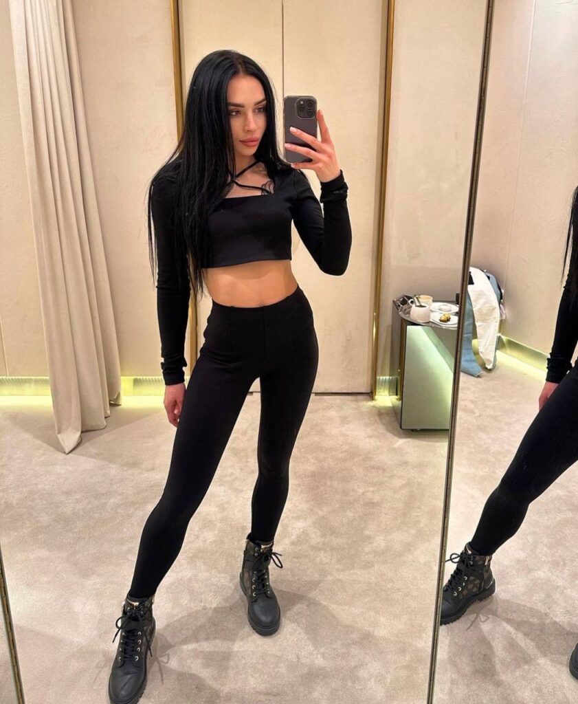 Девушка эскорт