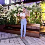 Девушка на час