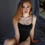 Девушка на час