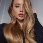 Эскорт-модель