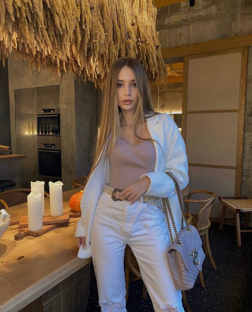 Эскортница в Москве