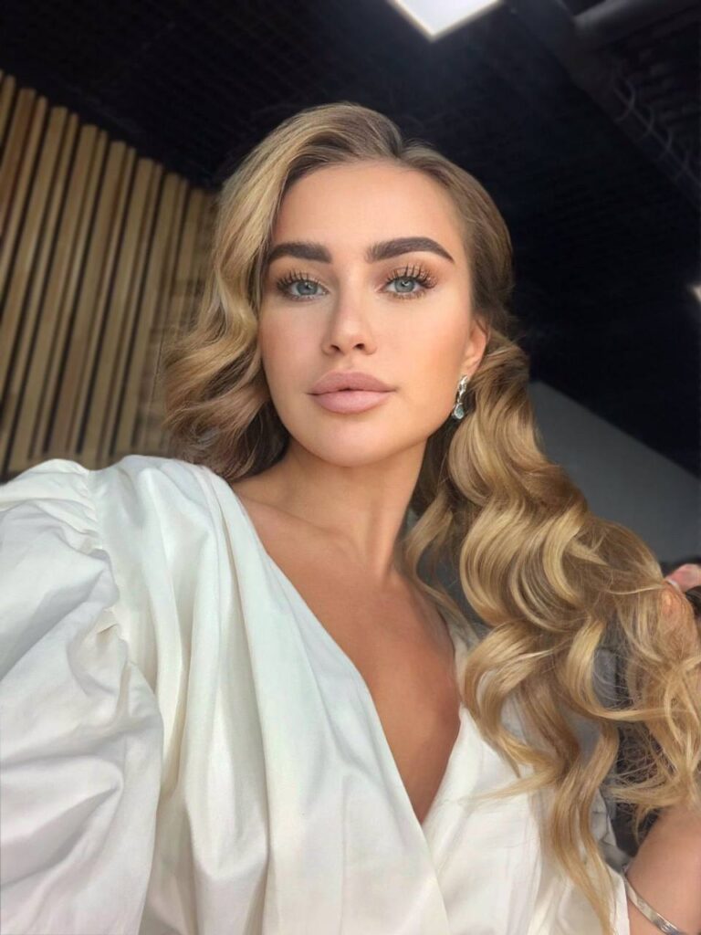 Эскорт модель в Москве